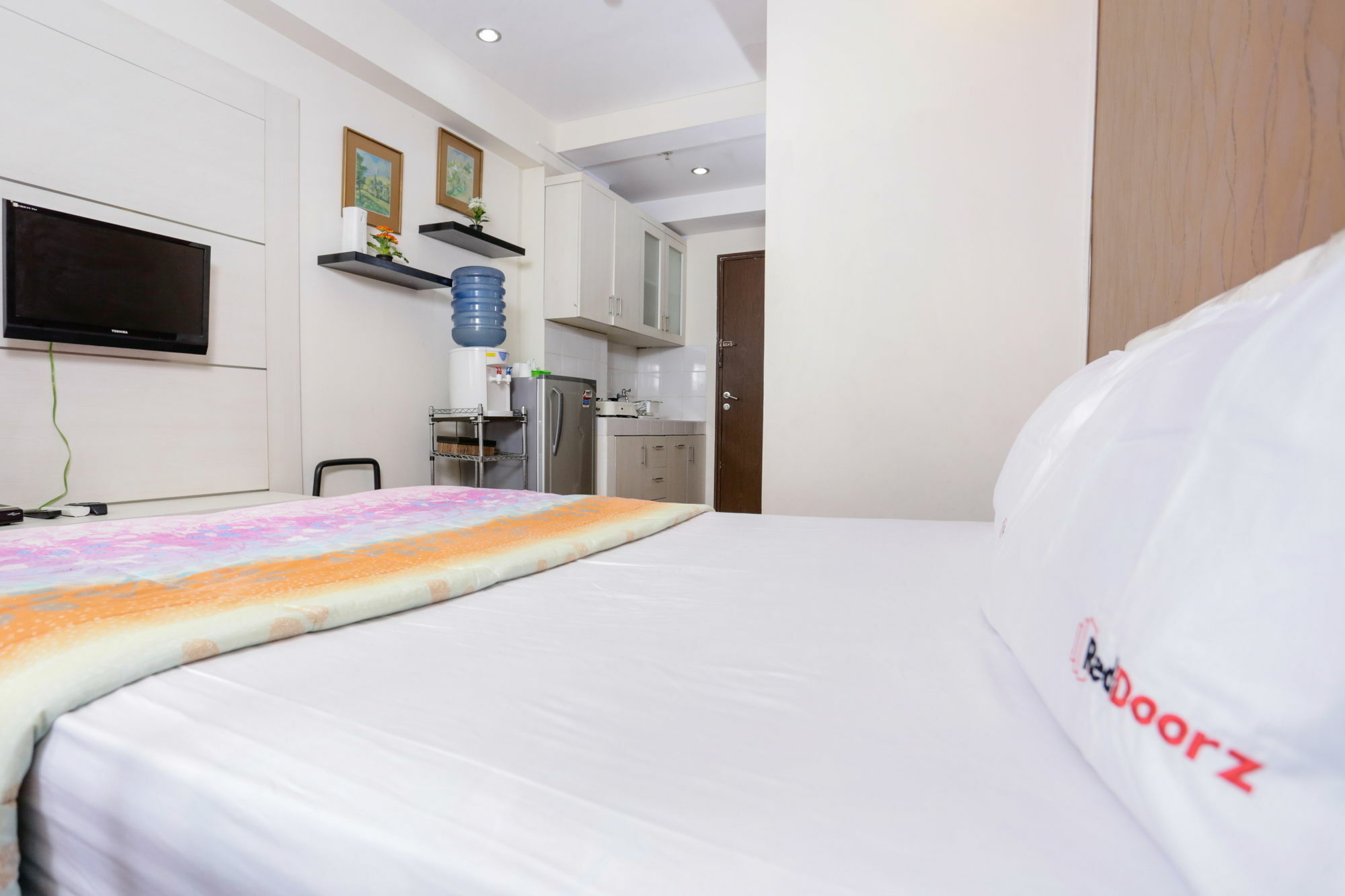 Redliving Apartemen The Suites Metro - Mary Tower E Бандунг Екстериор снимка